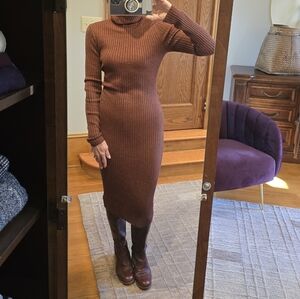 Diane von Furstenberg Rust & Brown Ribbed Wool Turtleneck Midi Dress | S